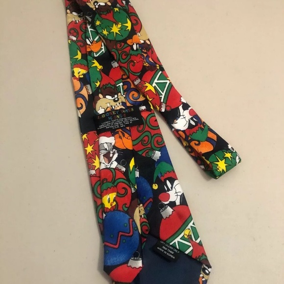 Vintage Looney Tunes Mania 1996 Christmas Tie - Picture 5 of 8